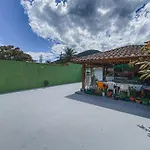 Casa Completa Com Ar Condicionado